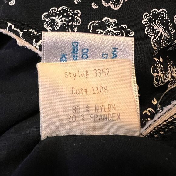 Baja Blue Vintage High Cut Swimsuit Black and White Floral One Piece Size 12 - Picture 7 of 9